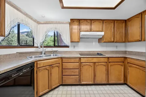 230 Blackwell Drive Grants Pass OR 97527