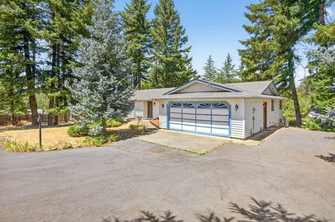 230 Blackwell Drive Grants Pass OR 97527