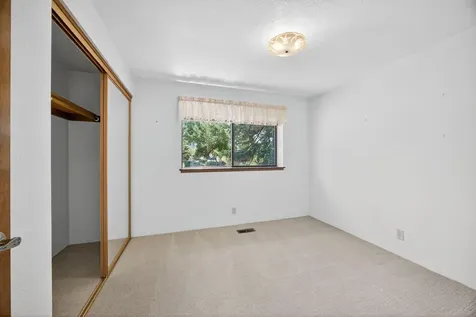 230 Blackwell Drive Grants Pass OR 97527