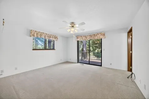 230 Blackwell Drive Grants Pass OR 97527
