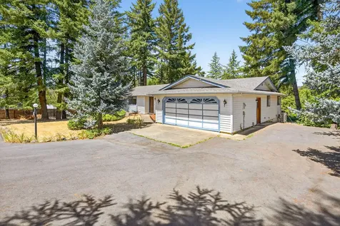 230 Blackwell Drive Grants Pass OR 97527