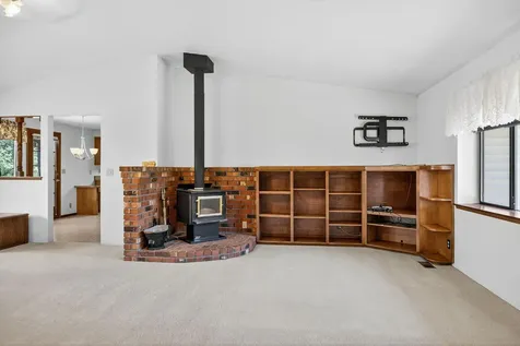 230 Blackwell Drive Grants Pass OR 97527