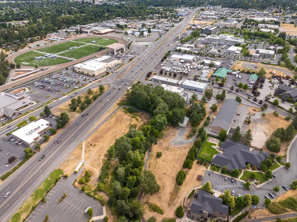 835 Union Avenue Grants Pass OR 97527