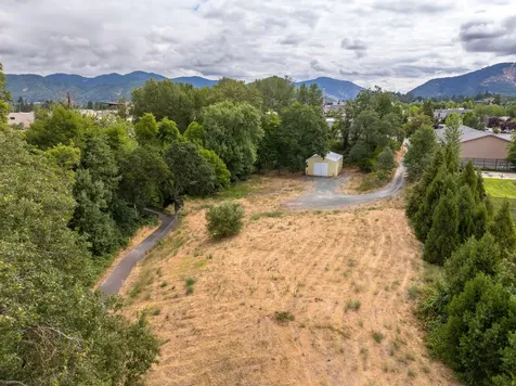 835 Union Avenue Grants Pass OR 97527