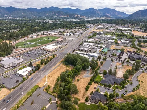 835 Union Avenue Grants Pass OR 97527