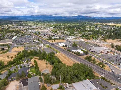 835 Union Avenue Grants Pass OR 97527