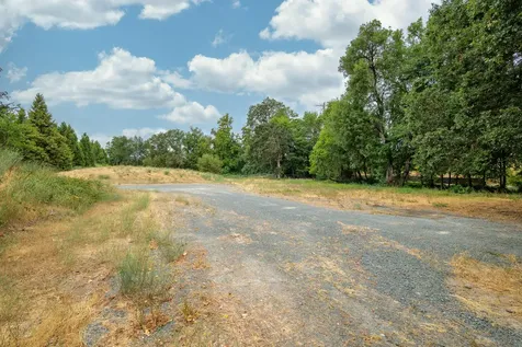 835 Union Avenue Grants Pass OR 97527