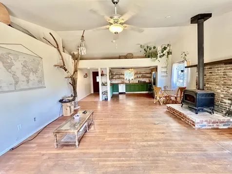 467 Draper Valley Road Selma OR 97538