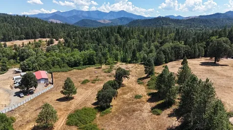467 Draper Valley Road Selma OR 97538