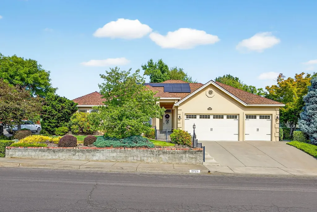 2923 Wilkshire Drive Medford OR 97504