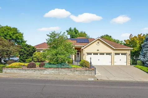 2923 Wilkshire Drive Medford OR 97504