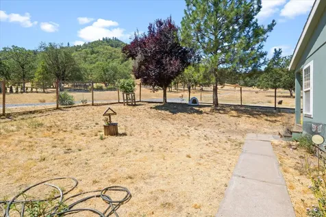 545 Hodson Road Gold Hill OR 97525
