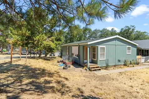 545 Hodson Road Gold Hill OR 97525