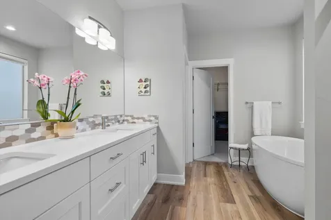 3755 NE Oakside Loop Bend OR 97701