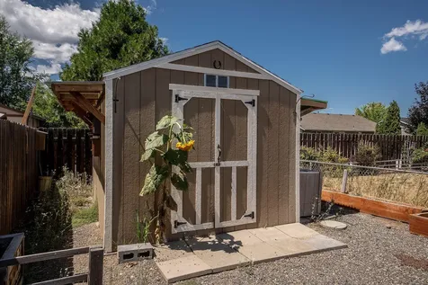 2226 NE Cherry Loop Prineville OR 97754