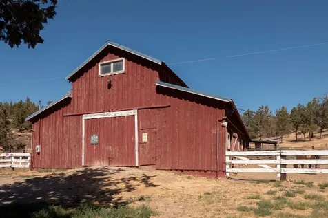 NE Tl 700 Irvine Avenue Prineville OR 97754