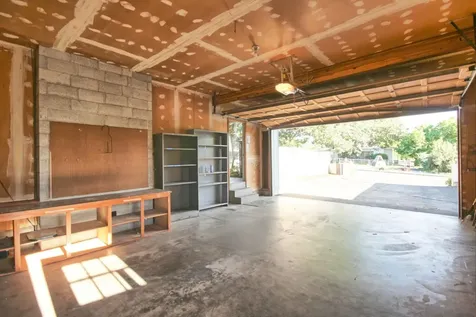 2233 Oakwood Drive Medford OR 97504