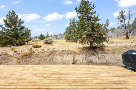 558 SW Cedar Hill Drive Madras OR 97741