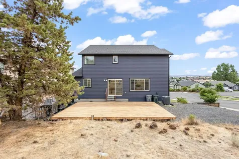 558 SW Cedar Hill Drive Madras OR 97741