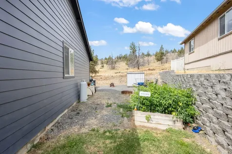 558 SW Cedar Hill Drive Madras OR 97741