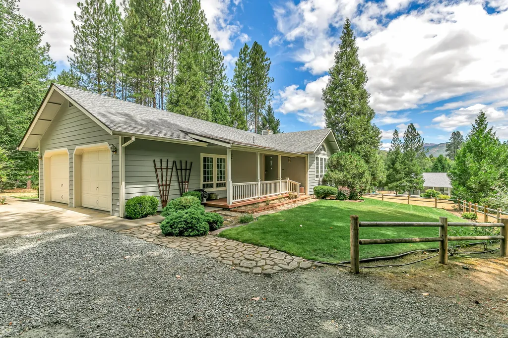 2186 Southside Road Grants Pass OR 97527