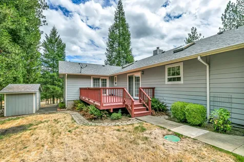 2186 Southside Road Grants Pass OR 97527
