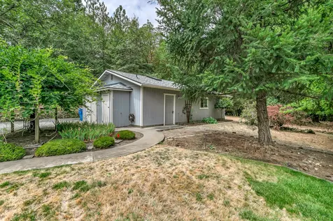 2186 Southside Road Grants Pass OR 97527