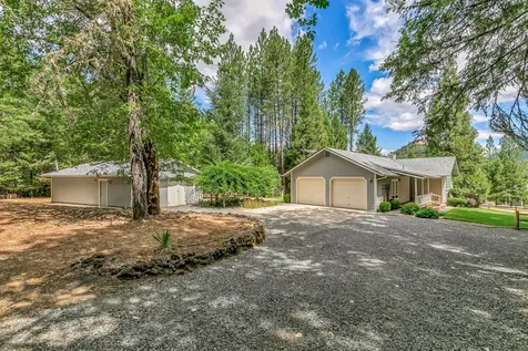 2186 Southside Road Grants Pass OR 97527