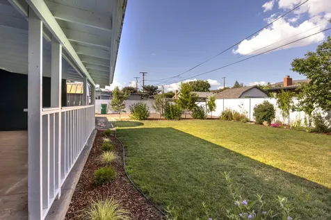 1121 Washburn Way Klamath Falls OR 97603