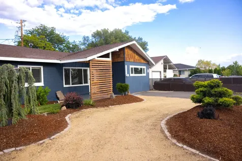 1121 Washburn Way Klamath Falls OR 97603