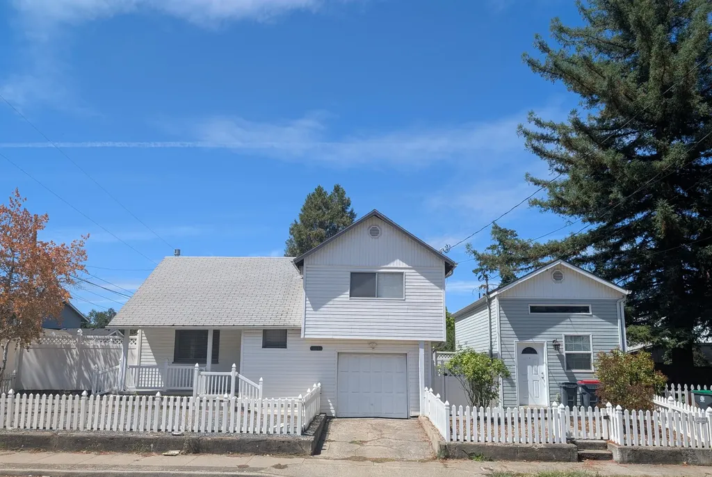 310 Hamilton Street Medford OR 97501