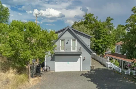 206 Front Street Prairie City OR 97869
