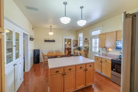 206 Front Street Prairie City OR 97869