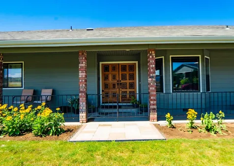 1510 N Phoenix Road Medford OR 97504