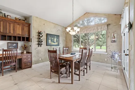 909 Willet Lane Redmond OR 97756