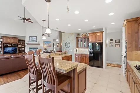 909 Willet Lane Redmond OR 97756