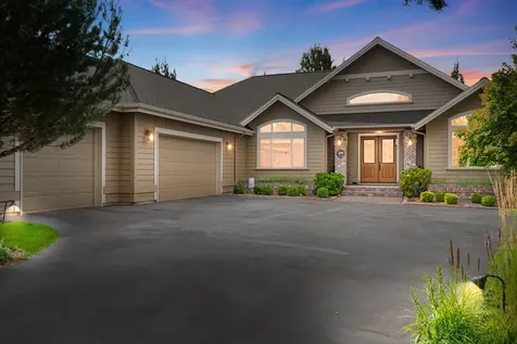 909 Willet Lane Redmond OR 97756