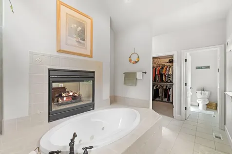 909 Willet Lane Redmond OR 97756