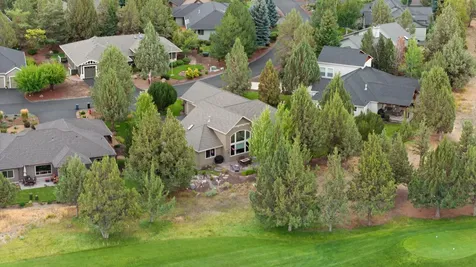 909 Willet Lane Redmond OR 97756