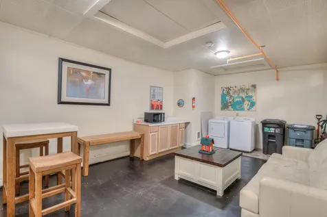 395 N Main Street Prineville OR 97754