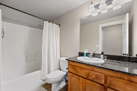 1163 Peachwood Court Medford OR 97501