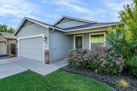 1163 Peachwood Court Medford OR 97501