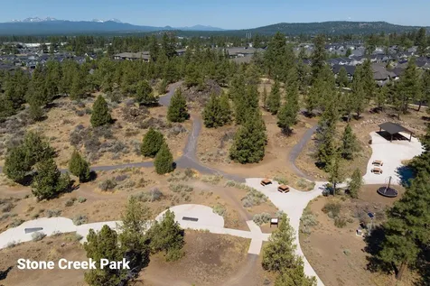 20559 SE Cameron Avenue Bend OR 97702