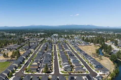 20559 SE Cameron Avenue Bend OR 97702