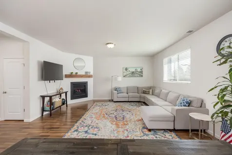 20559 SE Cameron Avenue Bend OR 97702