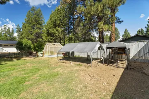 59773 Cheyenne Road Bend OR 97702