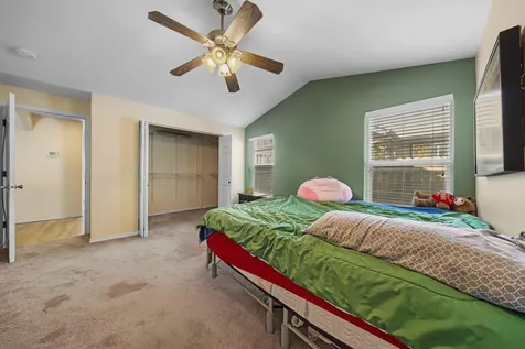 202 NW 25th Street Redmond OR 97756