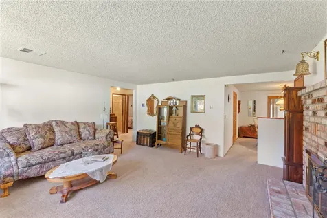 211 NW Blossom Drive Grants Pass OR 97526