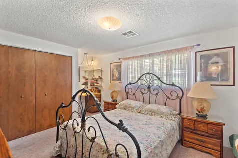 211 NW Blossom Drive Grants Pass OR 97526