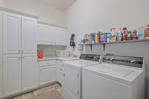341 Sugar Pine Drive Merlin OR 97532